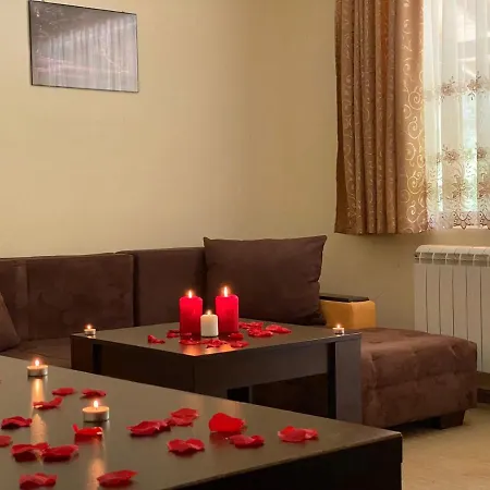 Hotel и 