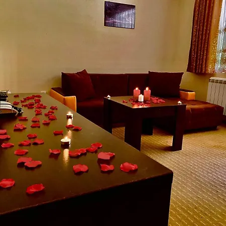Hotel и 
